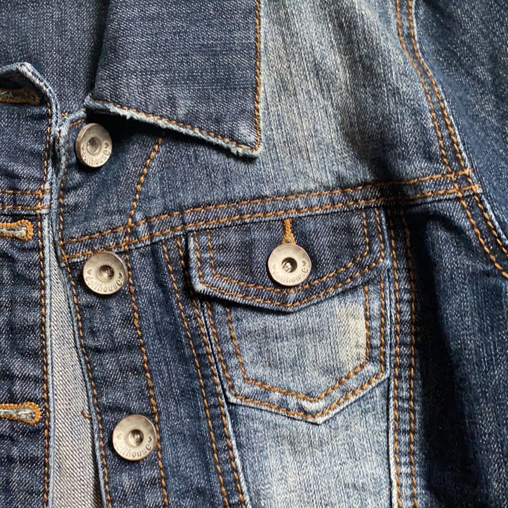 . Dollhouse crop denim jacket size xs - Picture 4 of 5